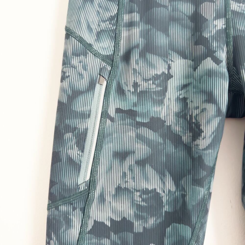ATHLETA Rainier High Rise Printed Leggings Teal Turquoise Floral 3X - Picture 6 of 10